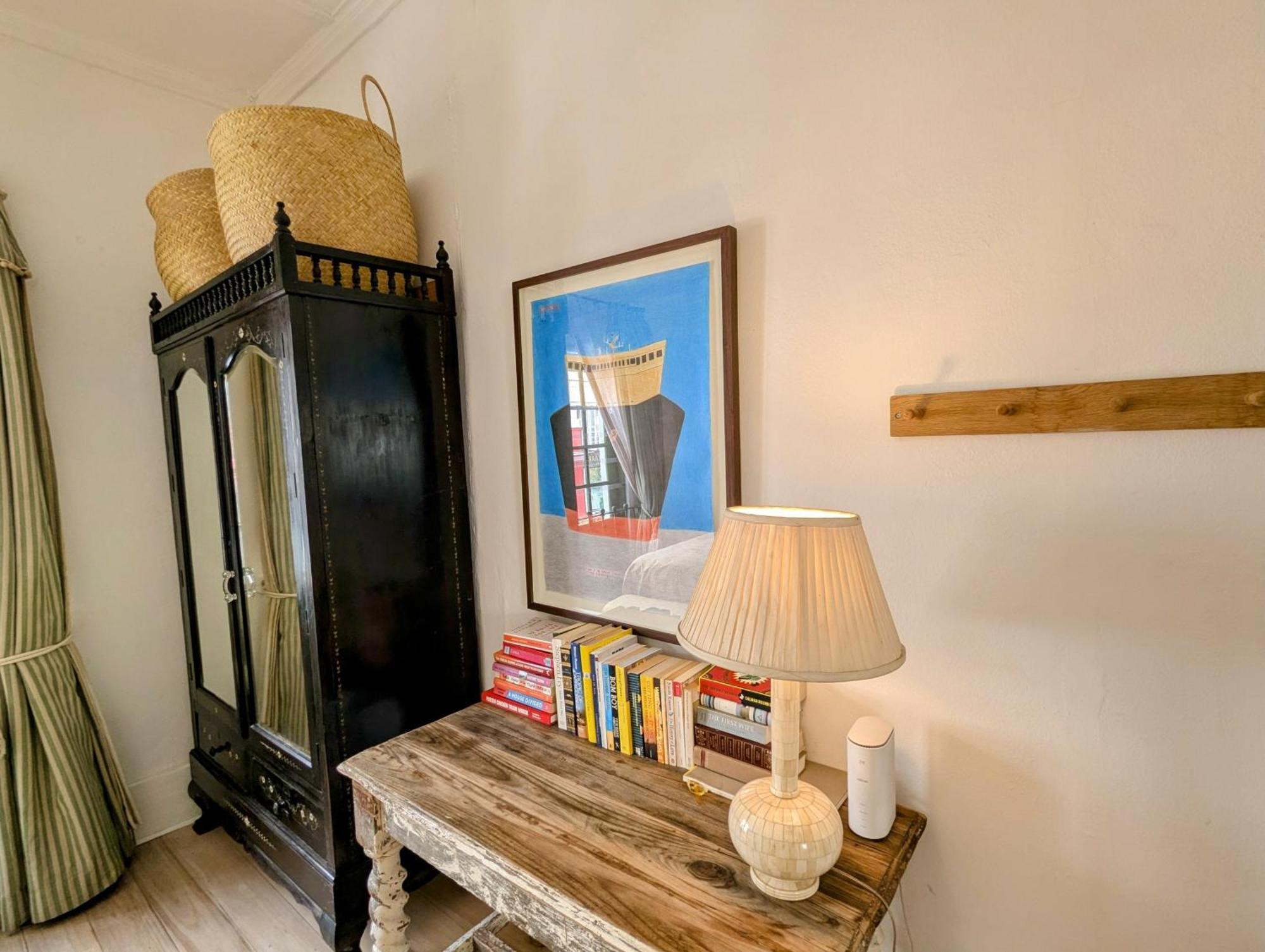 Eclectic Bo-kaap Getaway With Stunning Views *